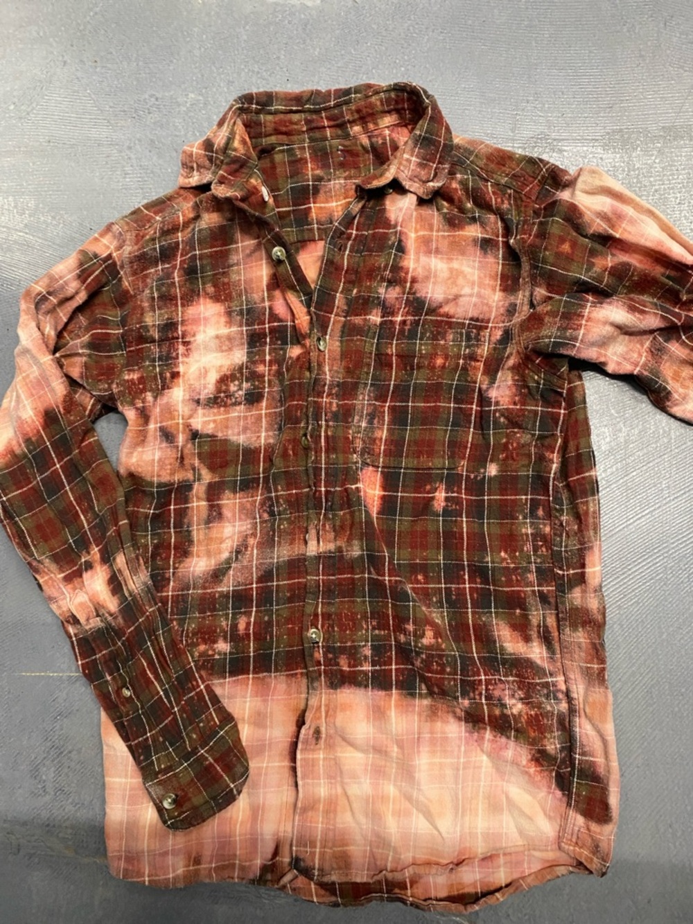 Bleached button up women’s size small